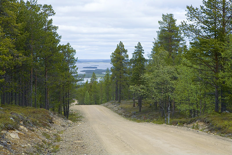 Soratie
Avainsanat: Soratie Inari kesä Inarijärvi