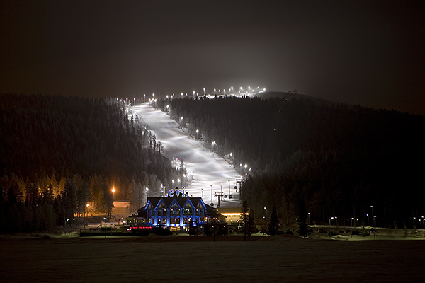 Levi
Avainsanat: laskettelurinne valaistus