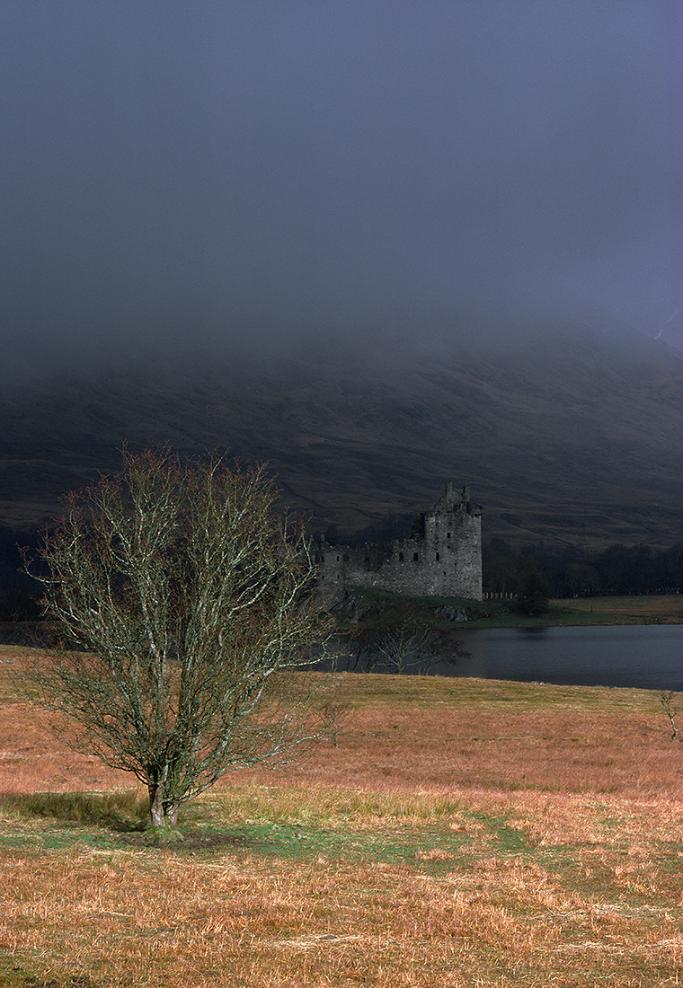 Kilchurn Castle
Avainsanat: Kilchurn Castle Loch Awe Scotland