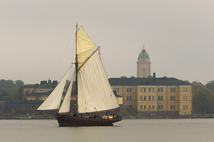 Purjevene
Avainsanat: purjevene Helsinki Suomenlinna kesä